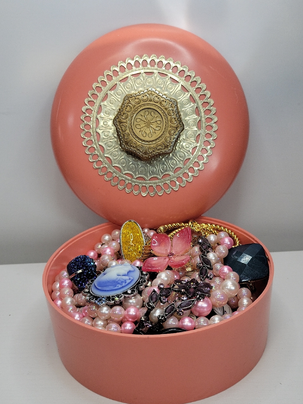 Vintage Avon Beauty Duster Filled With Jewelry